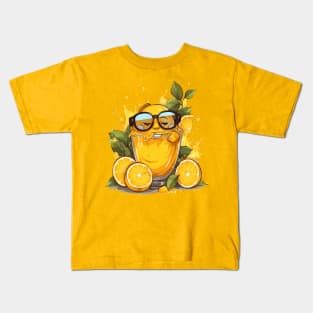 Juice Lemon Relaxing With Glasses, I am Fresh!! Kids T-Shirt